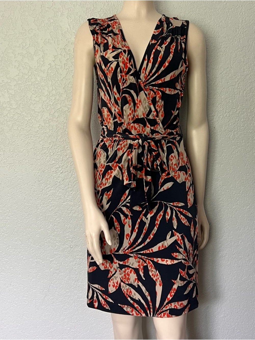 Floral V Neck Dress Navy Belted Sleeveless Mini Banana Republic XS